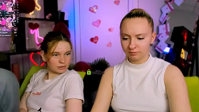 mila_glow1's Live XXX Chat