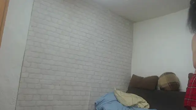 EmmaSquirt Live XXX-chat