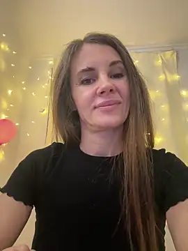 XXX chat uživo modela LucieMack