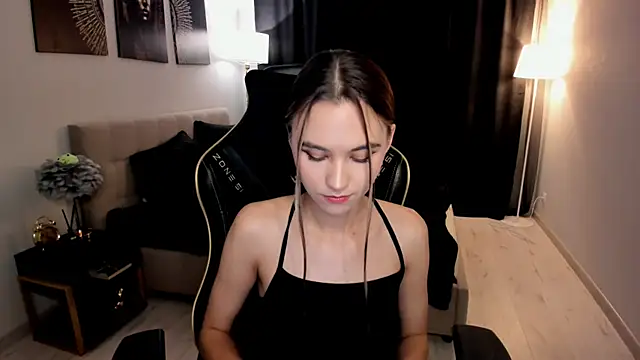 Chat +18 de EllaCurtis ao vivo