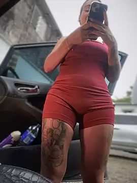 Živý XXX chat Ninabigtitied