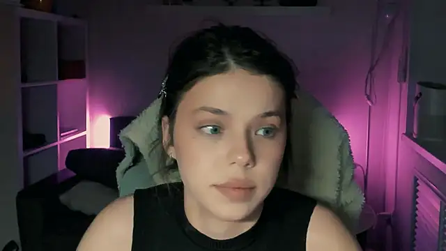 MelissaBrank Adlı Modelin Canlı XXX Sohbeti