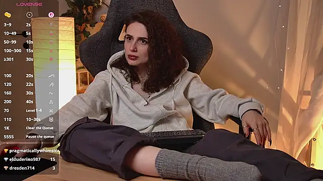 XXX chat uživo modela OliviaMcClean