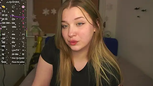 XXX chat uživo modela CuteSharloti