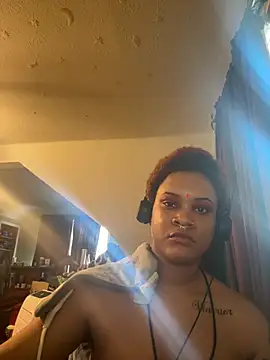 XXX chat uživo modela nickytheehawtie