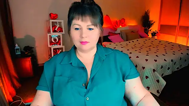 CrystaalStaar – Naživo XXX chat