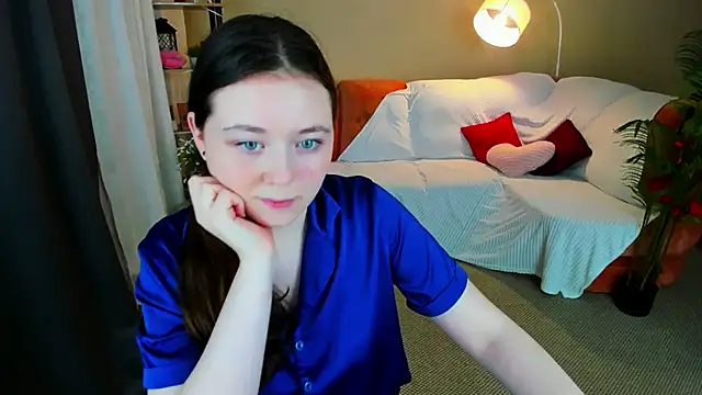 Pertunjukan Kamera Web AlluringLookk