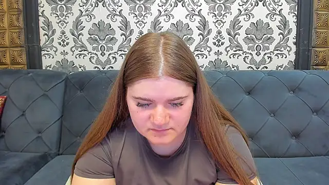 LissaBigTittsのライブXXXチャット