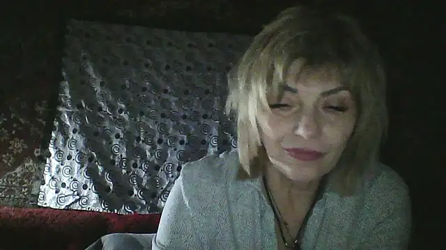 Lia_Ray 现场XXX聊天