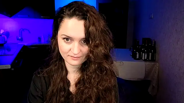 Cerann1 élő XXX-chatje