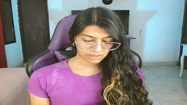 Alanni_parker Adlı Modelin Web Kamerası Şovu