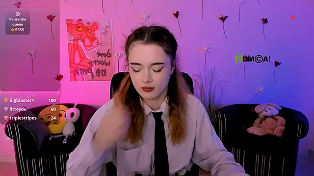 دردشة liana_kisses الجنسية المباشرة