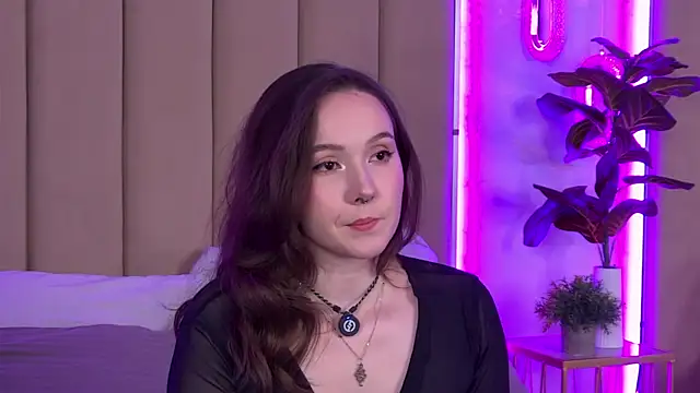 دردشة IreneRaye الجنسية المباشرة