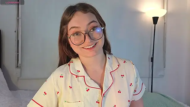 دردشة LunaVelvet777 الجنسية المباشرة