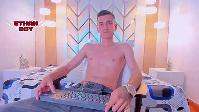 Ethan_Boy_ Live XXX Chat