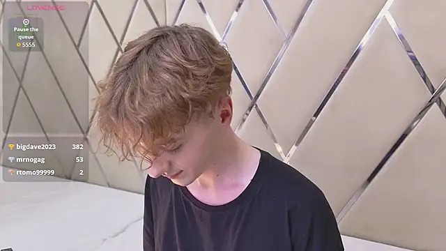 Paul_Holt Live XXX Chat