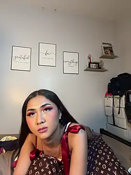 Živý XXX chat Diannellove