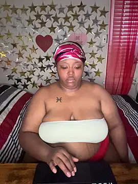 Chat XXX ao vivo de Chocolatebunnyxx96