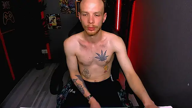 LandonMalone Live XXX Chat