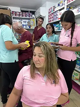 kandalove Pertunjukan Webcam