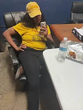 HaloRodeoLover2 Live XXX-Chat