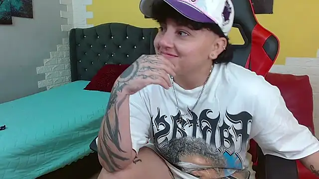 Chat +18 de isabeautyx19 ao vivo