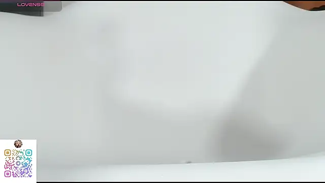 Betsy_Thonson élő XXX-chatje