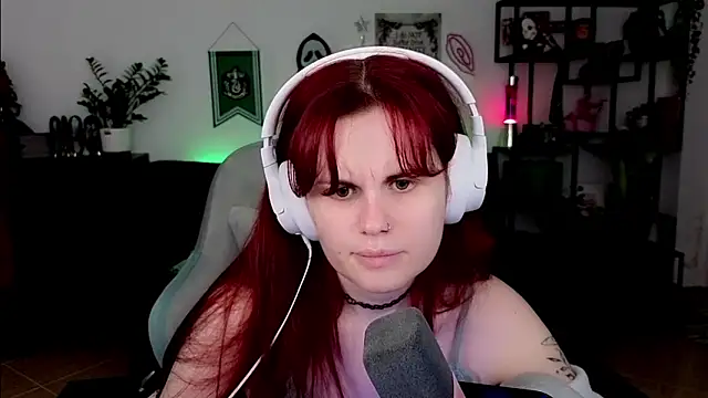 Della_Ideal 即時 XXX 聊天