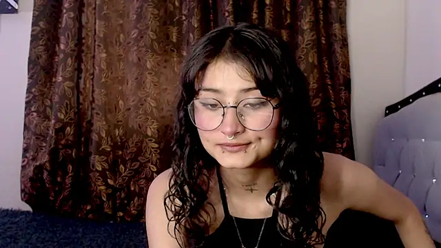 Lili__Clan's Live XXX Chat