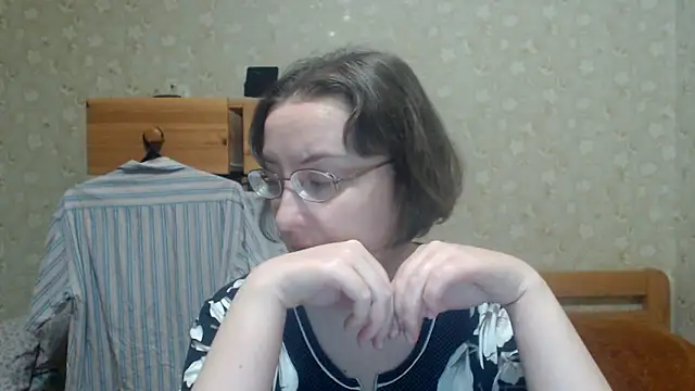 Chat XXX ao vivo de Smart_Rose