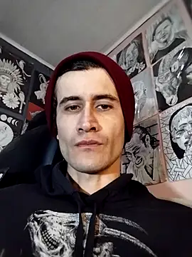 Loggan_donnelly élő XXX-chatje