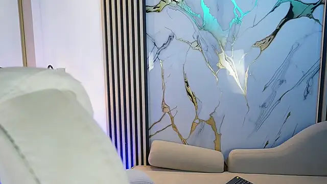 Emma_Walkerr_ élő XXX-chatje