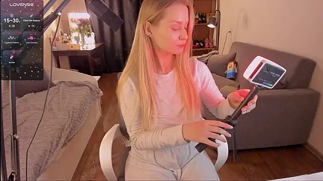 Chat +18 de Beatrice_7 ao vivo