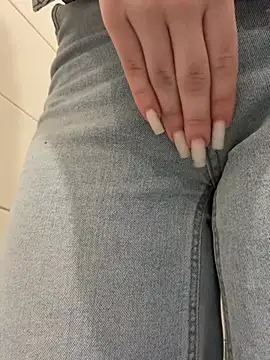 Cumonmme's Live XXX Chat