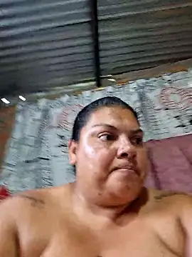 Juli_Powl's Live XXX Chat