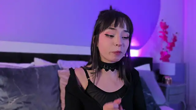 Онлайн чат XXX Lilou_albrecht