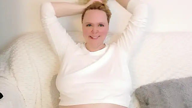 Sarah4you Adlı Modelin Canlı XXX Sohbeti