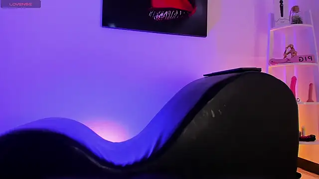 Taylor__Watson Chat XXX in diretta