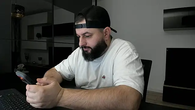 Онлайн чат XXX DravenPeak