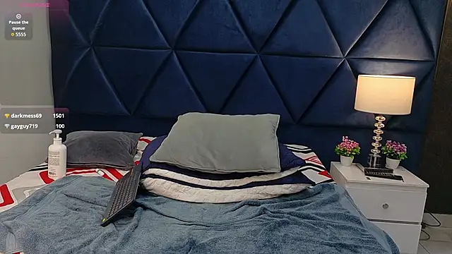 Онлайн чат XXX Logan_Woods