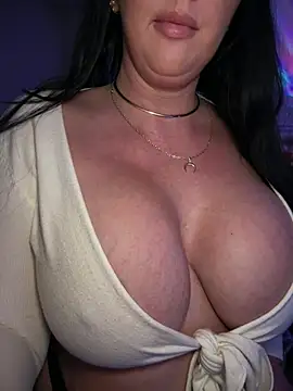 TiffanyRoxxのライブXXXチャット