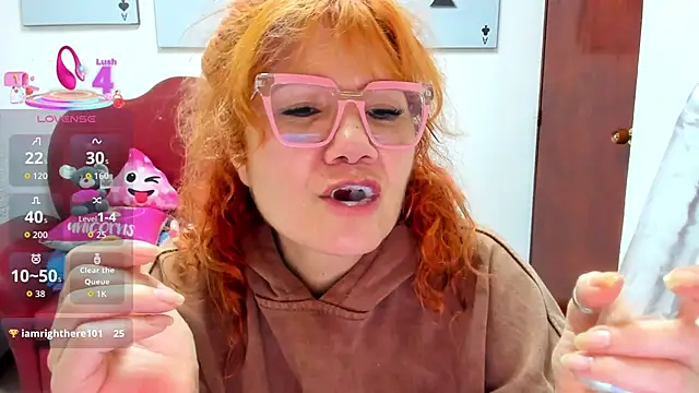 Salomeediaz_ élő XXX-chatje