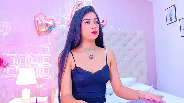 Mia-Monroe Adlı Modelin Canlı XXX Sohbeti