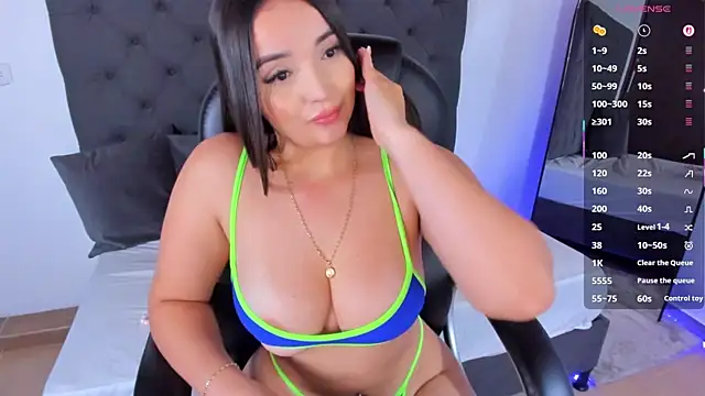 Chat +18 de ninfomaria_ ao vivo