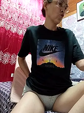 NanitaFun's Live XXX Chat