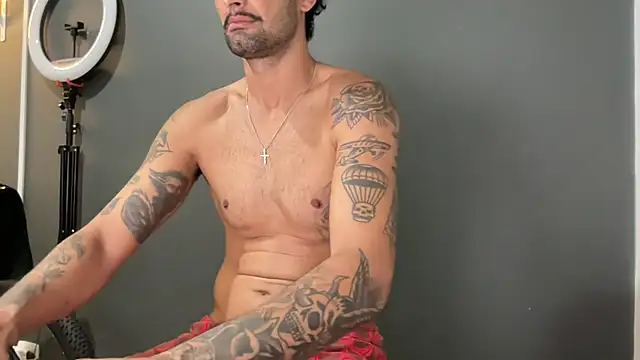 ZeusDelicious Webcam show