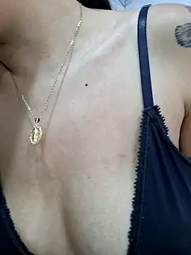 Ann_Onii élő XXX-chatje