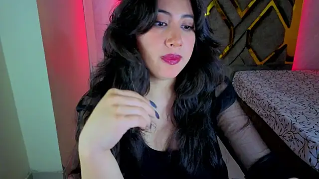 Luvienne Chat XXX in diretta