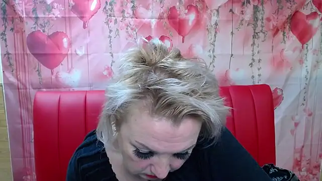 RenataDaster's Live XXX Chat