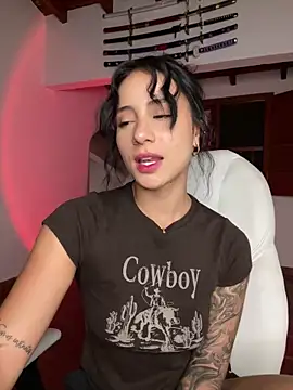 Chat +18 de Ale_Lewis ao vivo